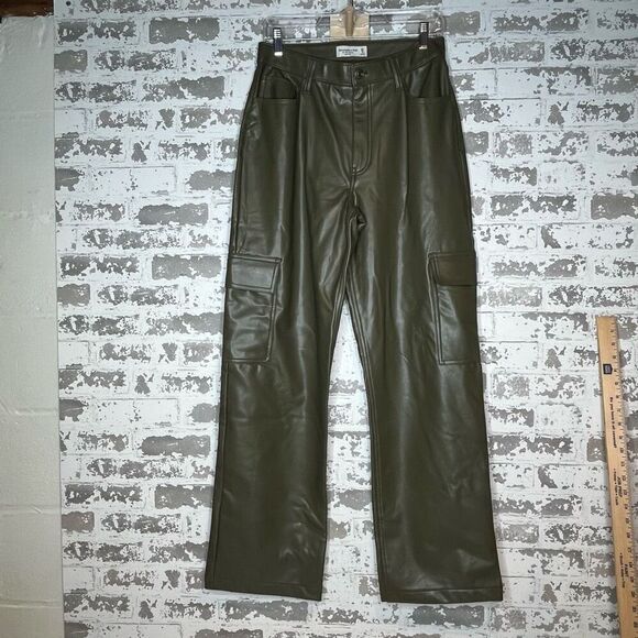 Abercrombie & Fitch | women faux leather 90’s relaxed highrise - Picture 11 of 11